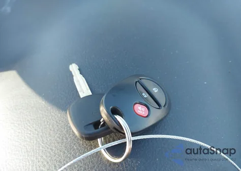 2012 Toyota Highlander Se V6 z USA, uszkodzony, nr VIN 5TDZK3EH5CS074887